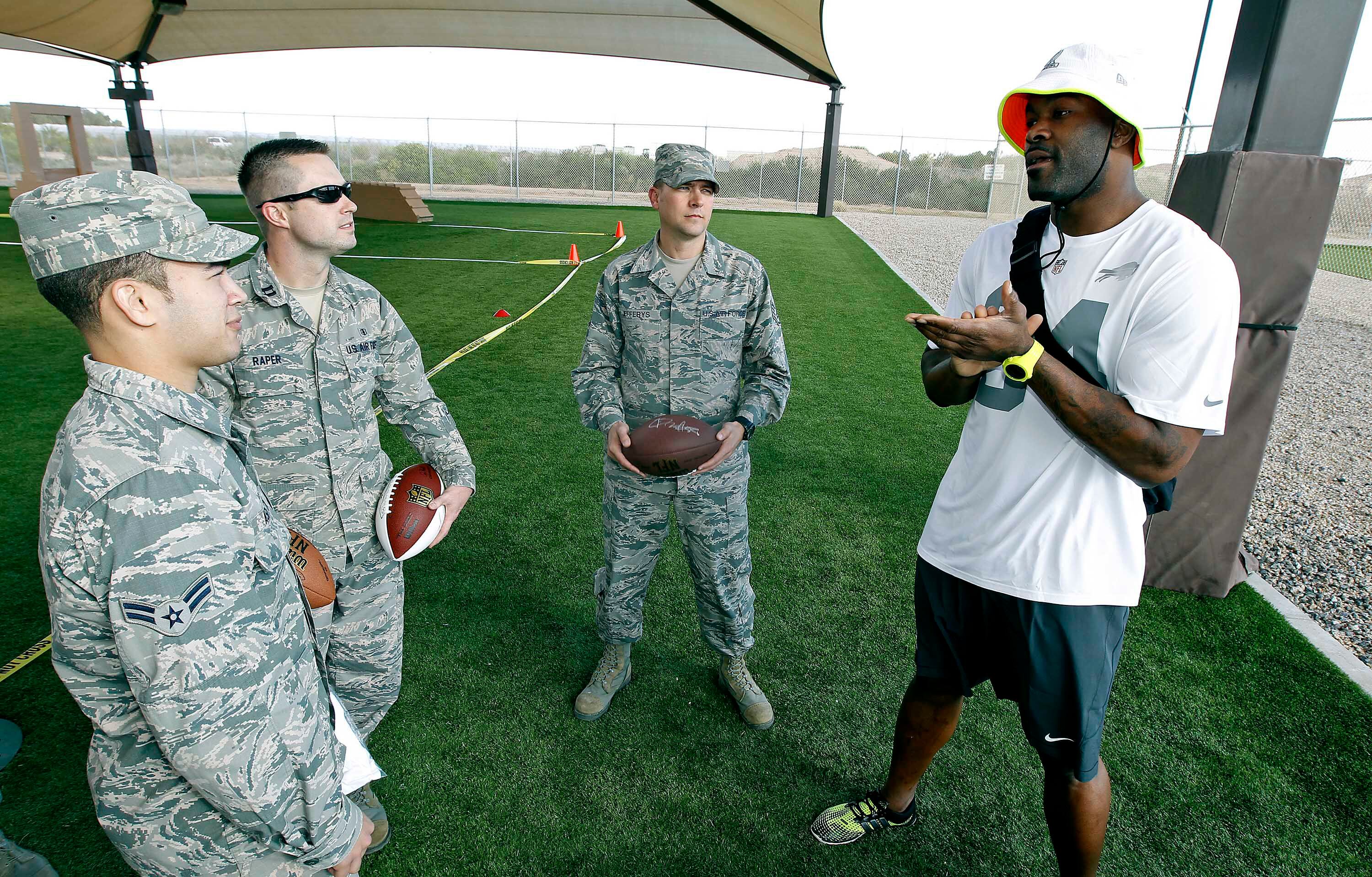 NFL, USAA go camo for military appreciation