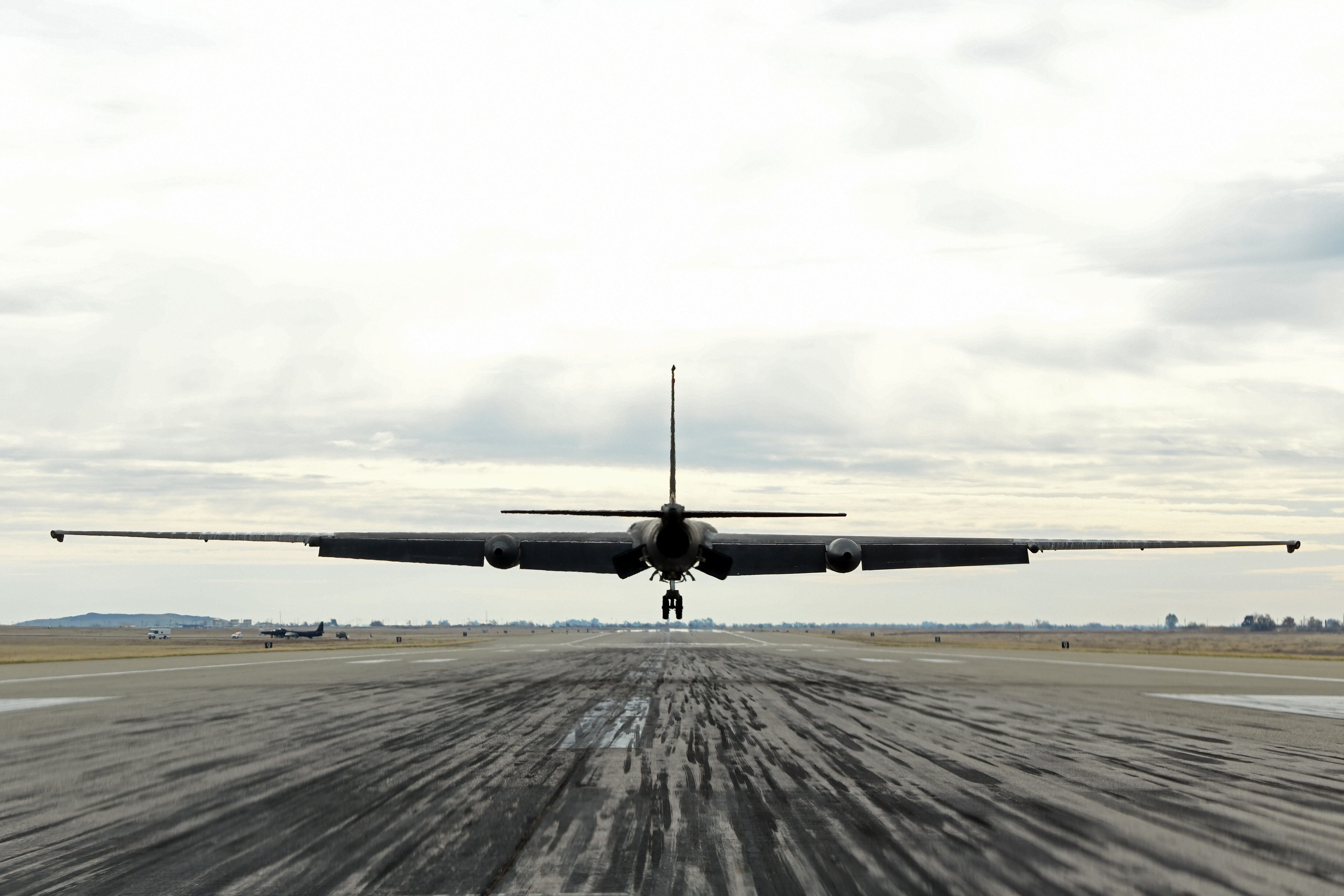 A U-2 Dragon Lady assigned prepares to land at Beale Air Force Base, California, in 2020. The flight marked a major leap forward, as artificial intelligence took flight aboard a military aircraft.